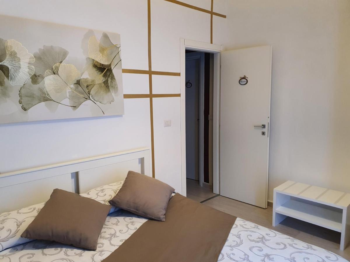 Bed and Breakfast Le Finestre Sulla Piazza Boiano Exterior foto