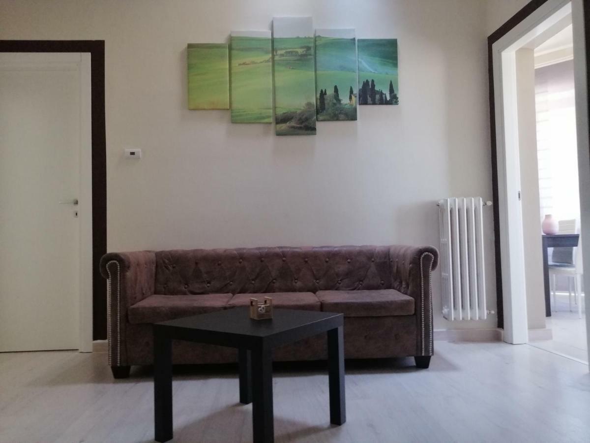 Bed and Breakfast Le Finestre Sulla Piazza Boiano Exterior foto